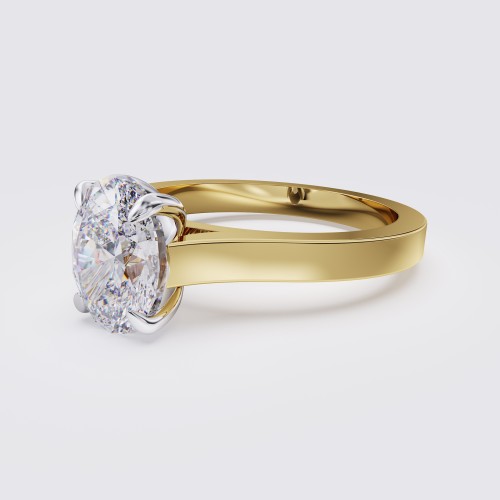 SQUARE-EDGE CLASSIC OVAL SOLITAIRE